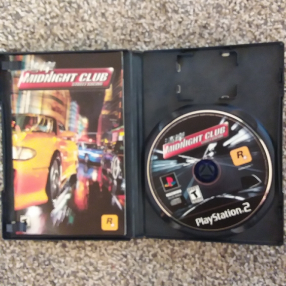 PlayStation 2 Midnight club street racing video game - Picture 3 of 3